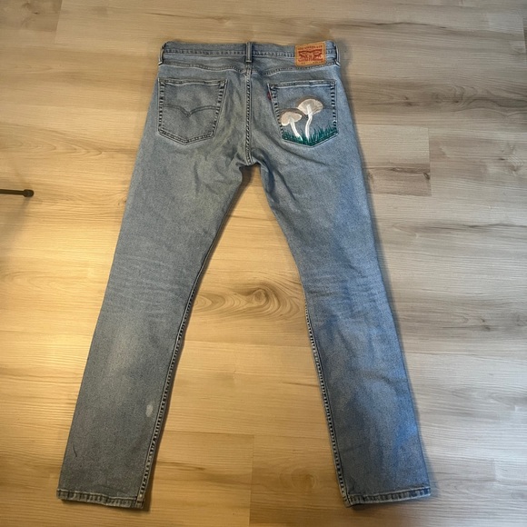 Custom Levi’s Jeans - Picture 3 of 5